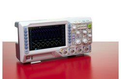 Rigol DS1074Z-S 70 MHz 4 CH Digital Oscilloscope with 25MHz Function Generator